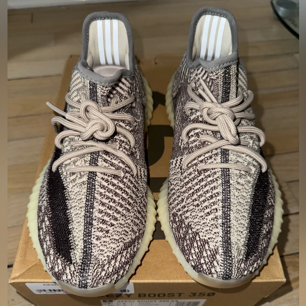 YEEZY BOOST 350 V2 ZYON size 6.5
